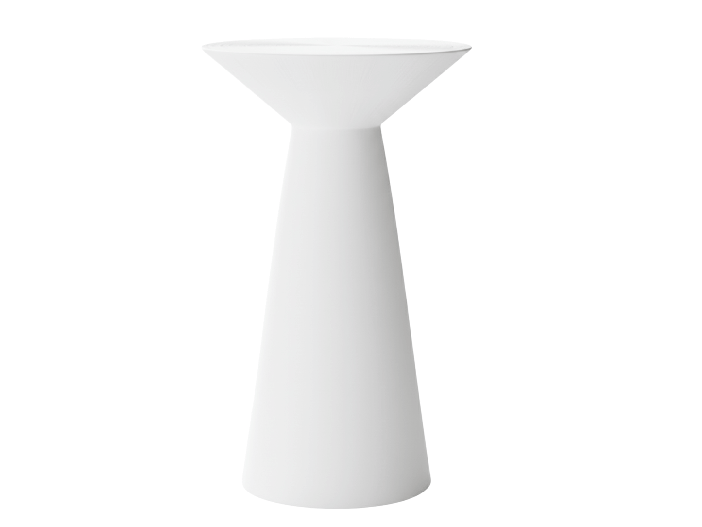 MILAN HIGHBOY TABLE - WHITE - H 43.3" / W 27.56" / D 27.56" Elevate your event with LLL's Milan Highboy Table, a sophisticated piece featuring an elegant white finish that adds modern luxury to any gathering space.