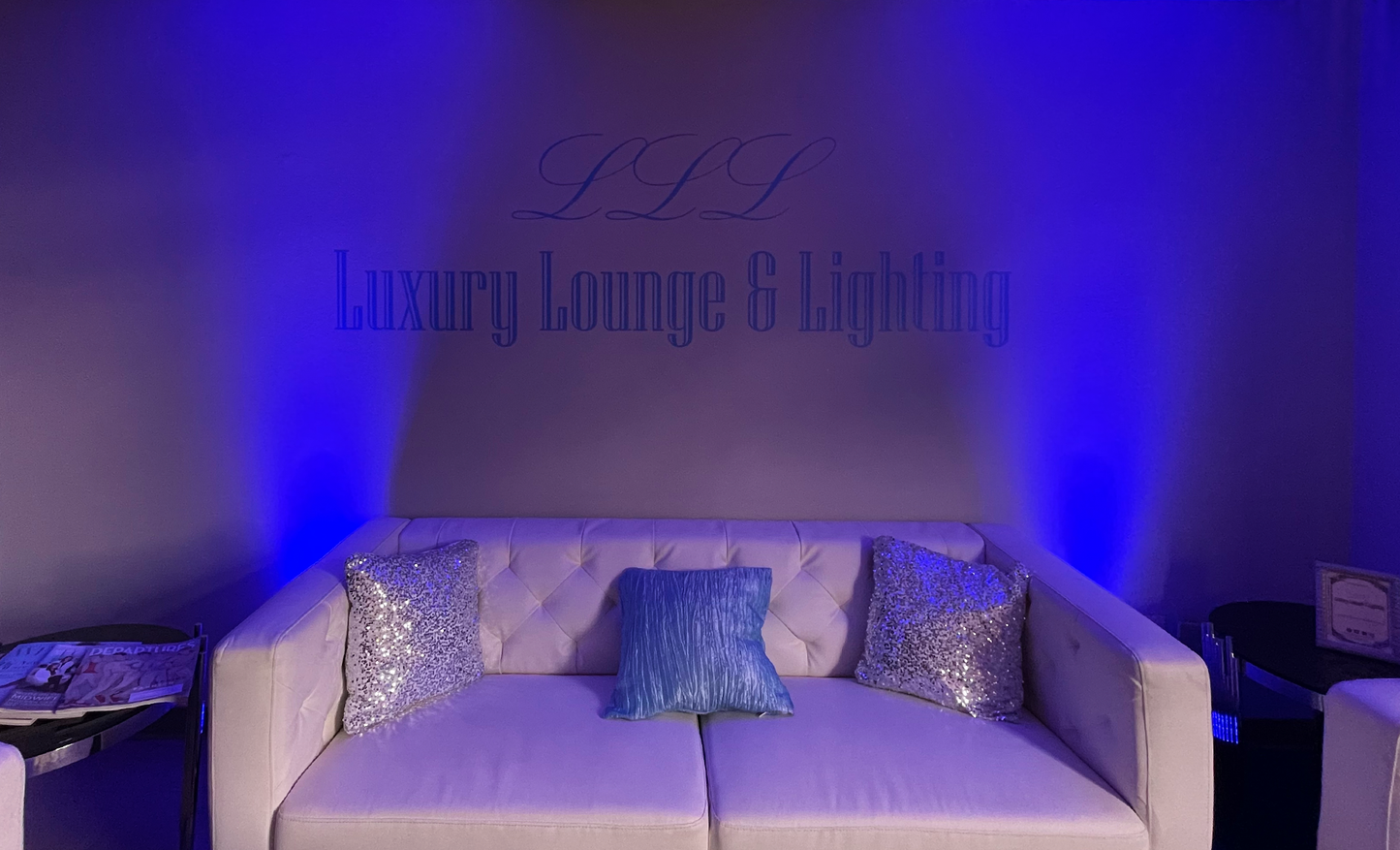 WIRELESS LED UPLIGHT/WASH LIGHT FIXTURE (160W - RGBWAUV) W/REMOTE