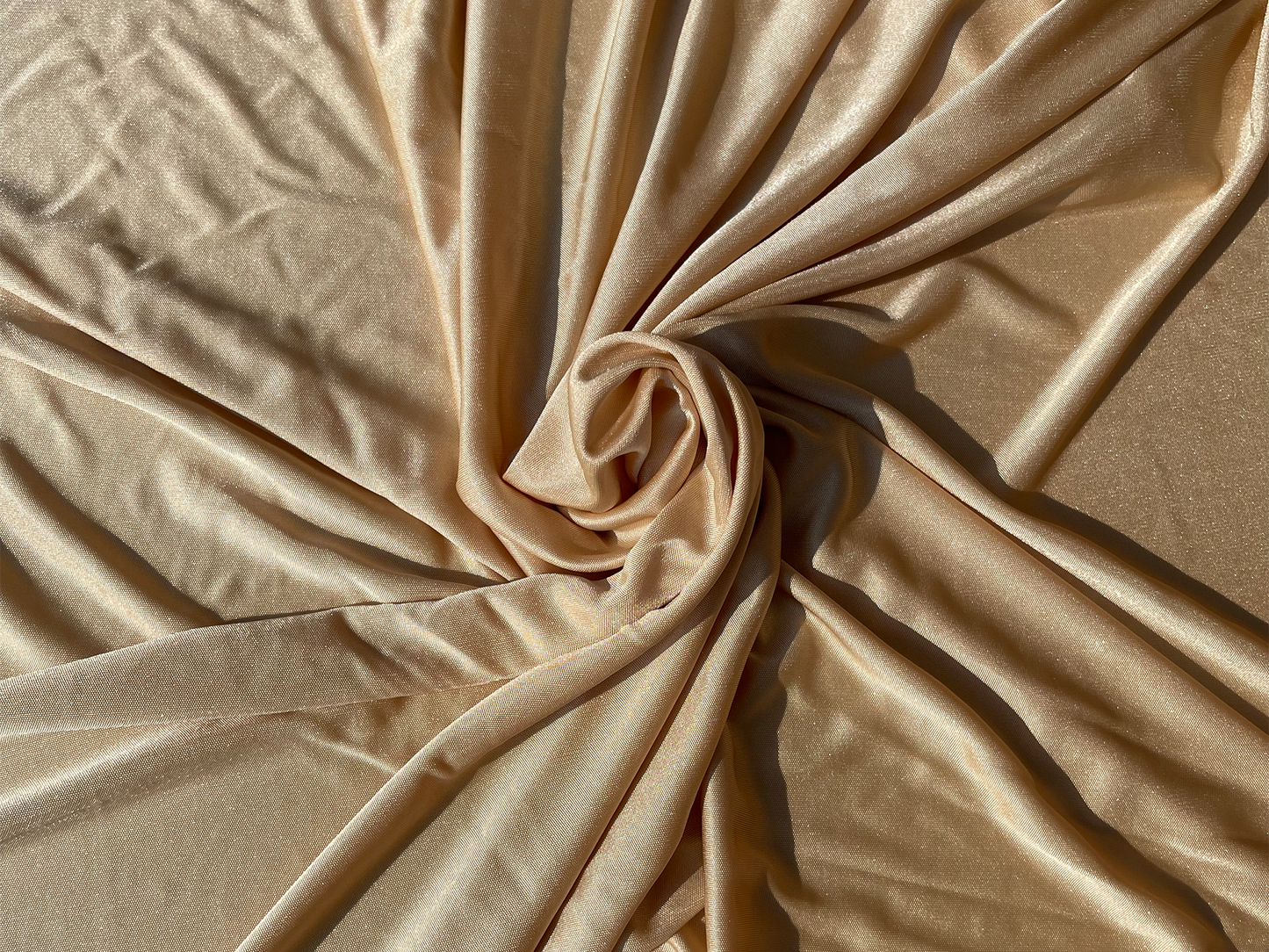 LITE L'AMOUR DRAPE - GOLD (2 SHADES)