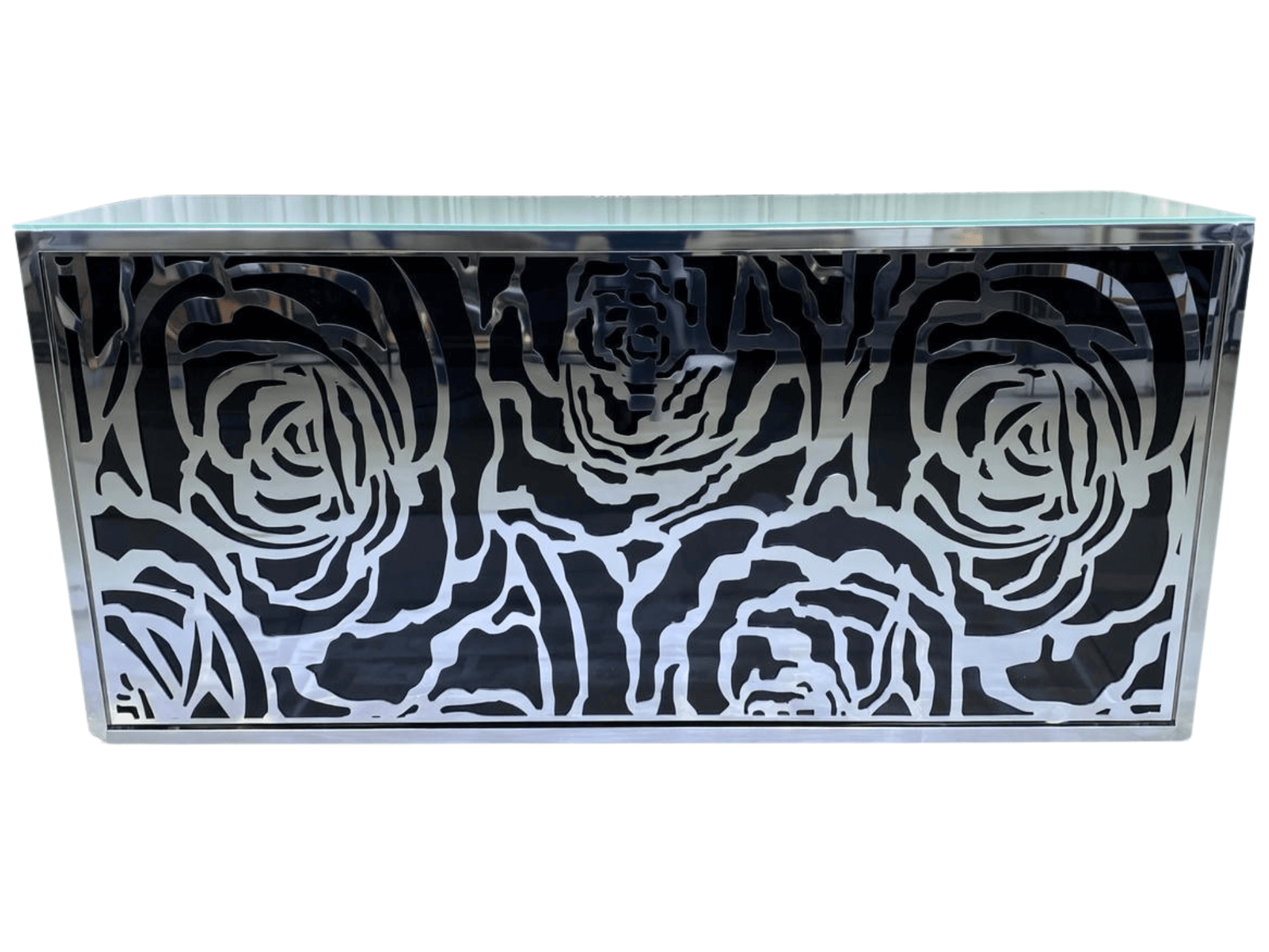 SKYY ROSE 8FT BAR - BLACK W/ SILVER - H 43.5" / W 94.5" / D 24" / H (Shelf) 18.5" Celebrate a special occasion or elevate your event style with the LLL SKYY Rose 8ft in Black! This sleek bar offers a stunning high-end focal point that will ensure your spa