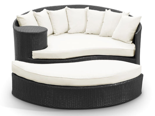 SUNSHINE DAYBED W/ OTTOMAN & BUILT-IN END TABLE
