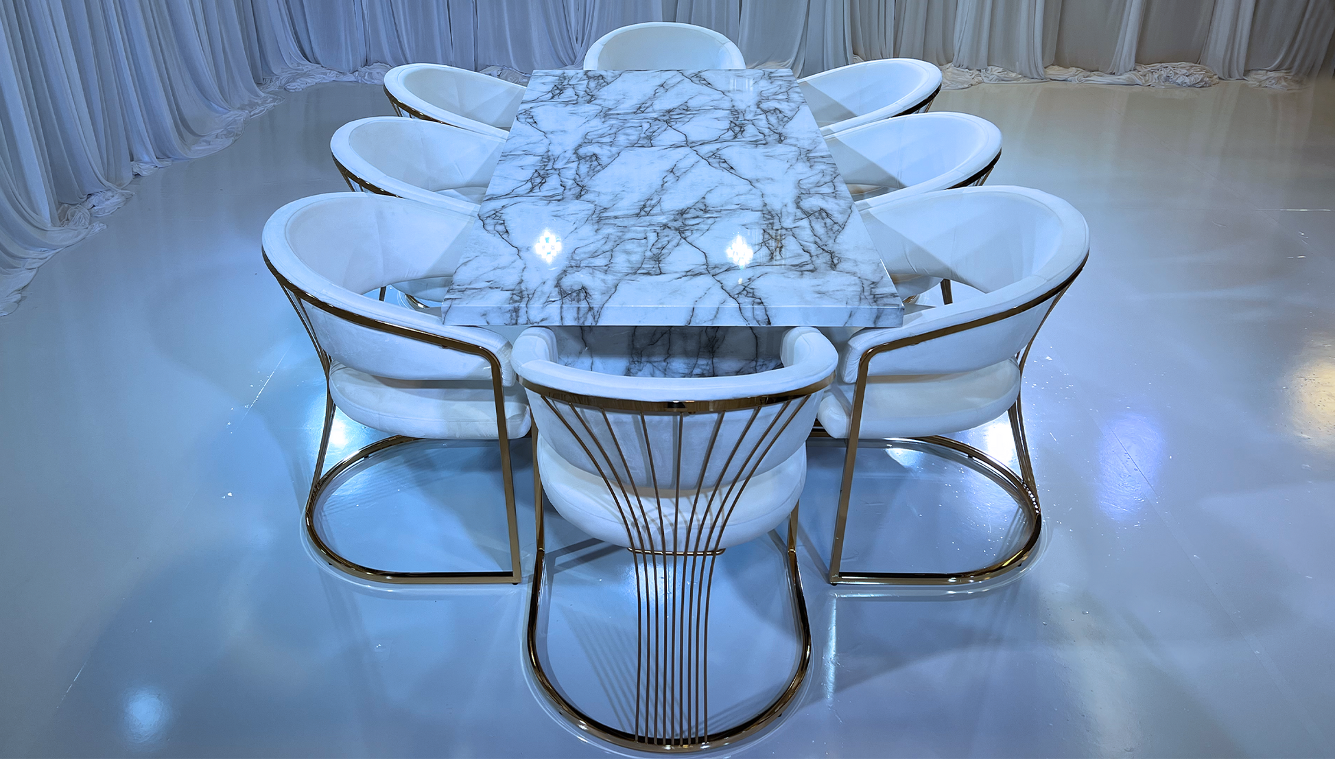 PARIS DINING GROUPING 4