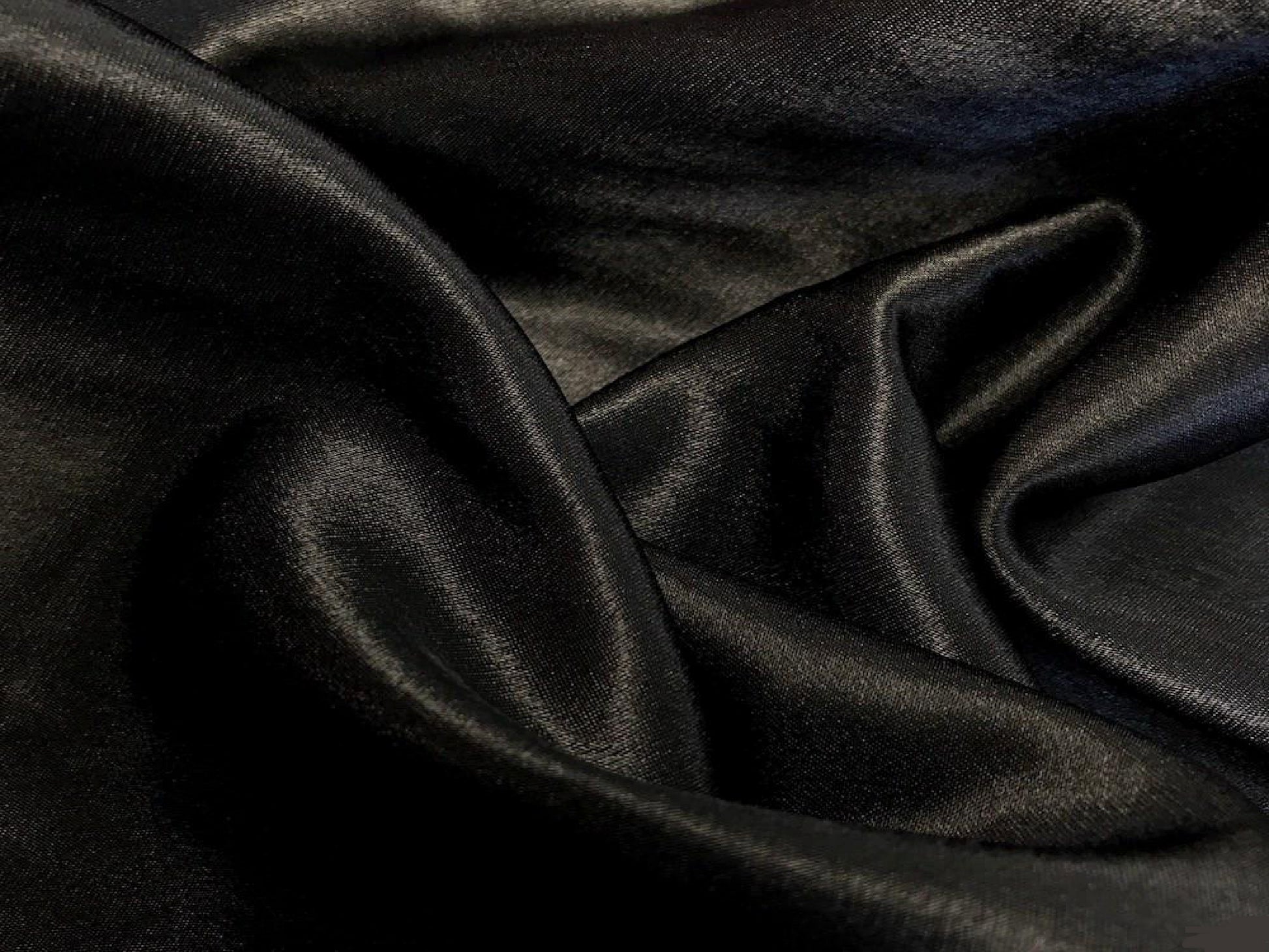 POLY PREMIER DRAPE - BLACK